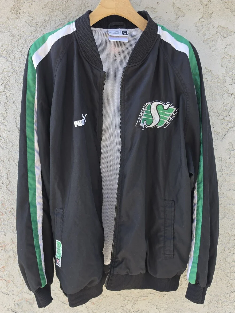 VTG 90s Puma Saskatchewan Roughriders CFL Track Jacket Men's L Black Sewn